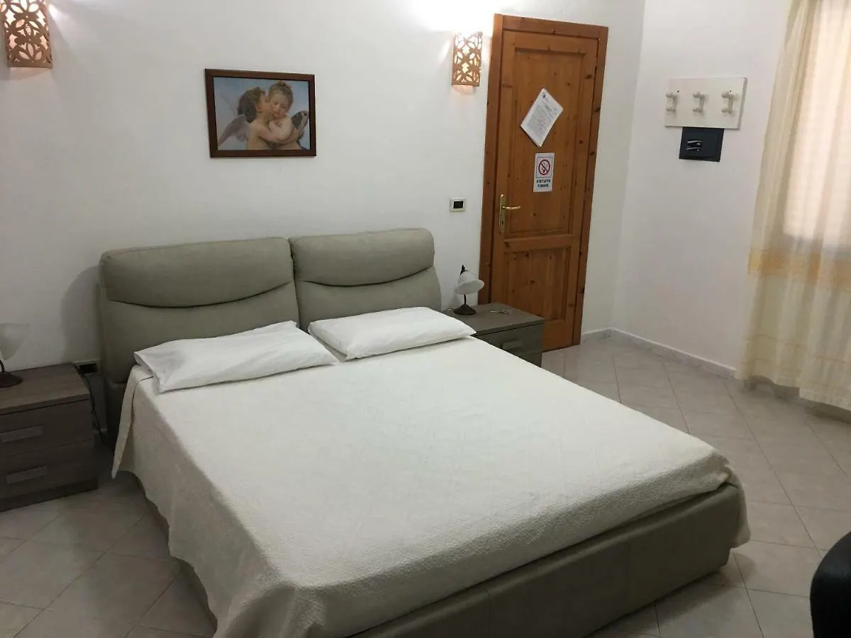B&B Mongiardino La Maddalena  0*, La Maddalena (Sassari)