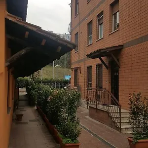  Affittacamere La Palazzina Italia